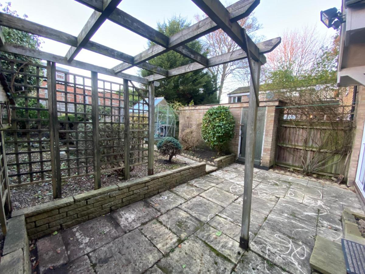 Serene 4Br In Harborne Close To Qe Hospital, Harborne Centre Birmingham Bagian luar foto