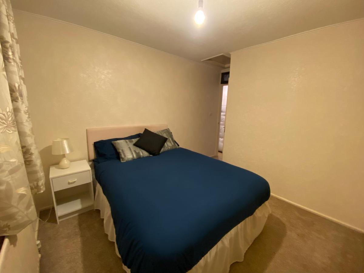 Serene 4Br In Harborne Close To Qe Hospital, Harborne Centre Birmingham Bagian luar foto